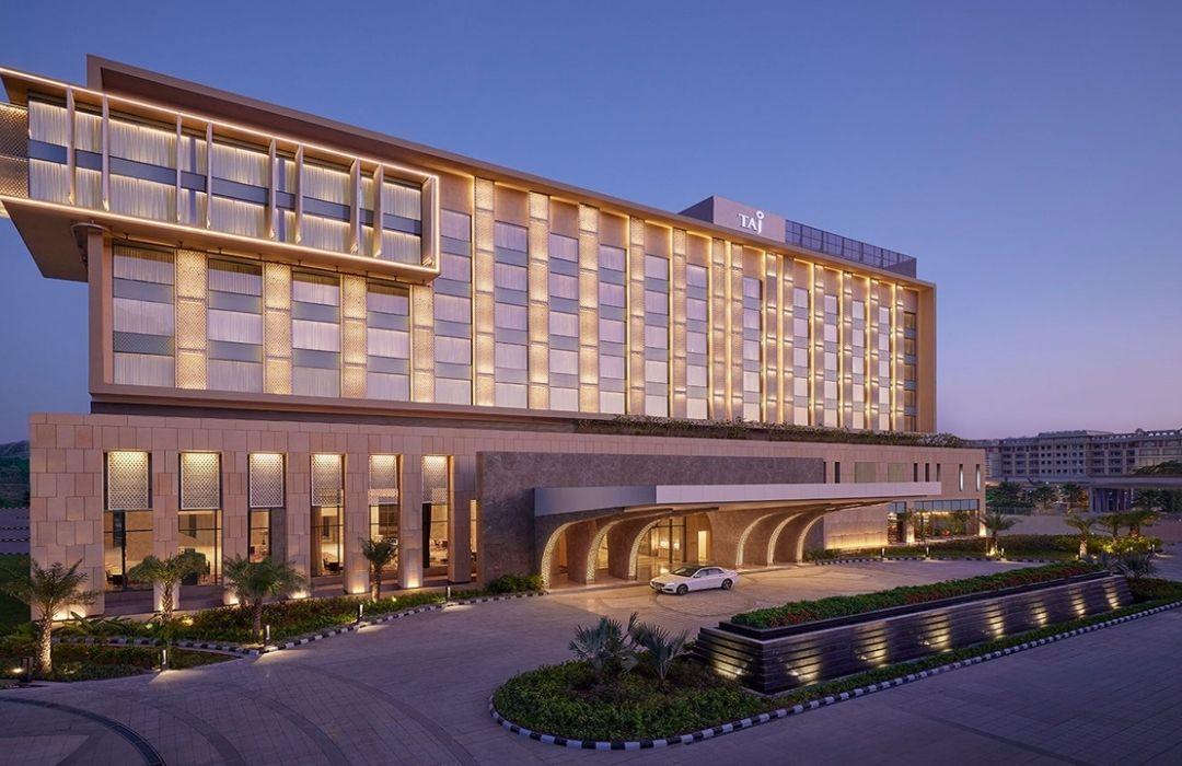TAJ AMER-1